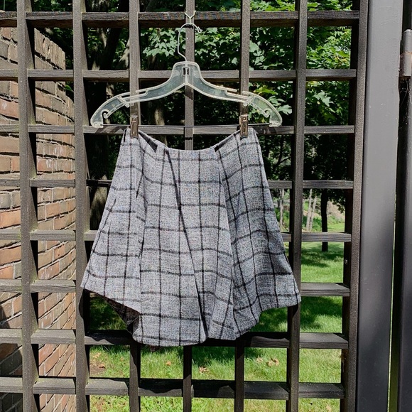 NBD Bynes Plaid Mini Skirt - Picture 4 of 8